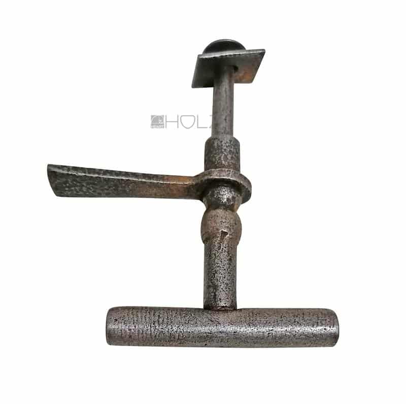 Fensterolive antik mit Einreiber Vorreiber alt Fenstergriff Eisen