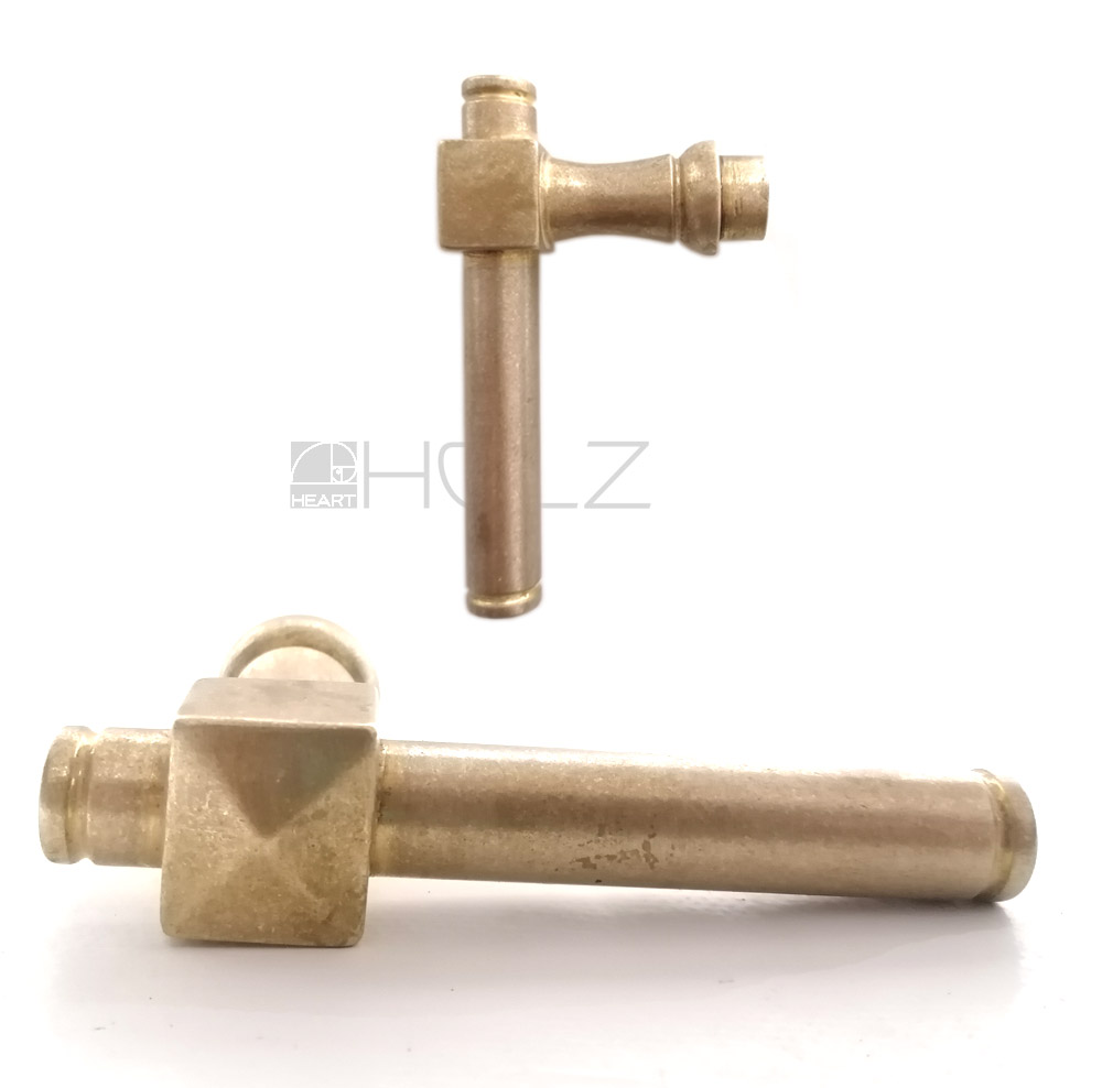 Türdrücker antik Stab Diamant Türklinke Messing 108 mm Türdrücker antik Stab Diamant Türklinke Messing 108 mm