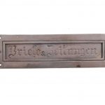 Briefklappe antik Briefe & Zeitungen Gusseisen Briefschlitz alt