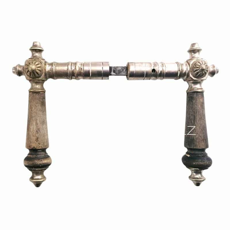 Türdrücker Eisen mit Messingkappe Posthorn für Tür und Tor antik Türdrücker Eisen mit Messingkappe Posthorn für Tür und Tor antik